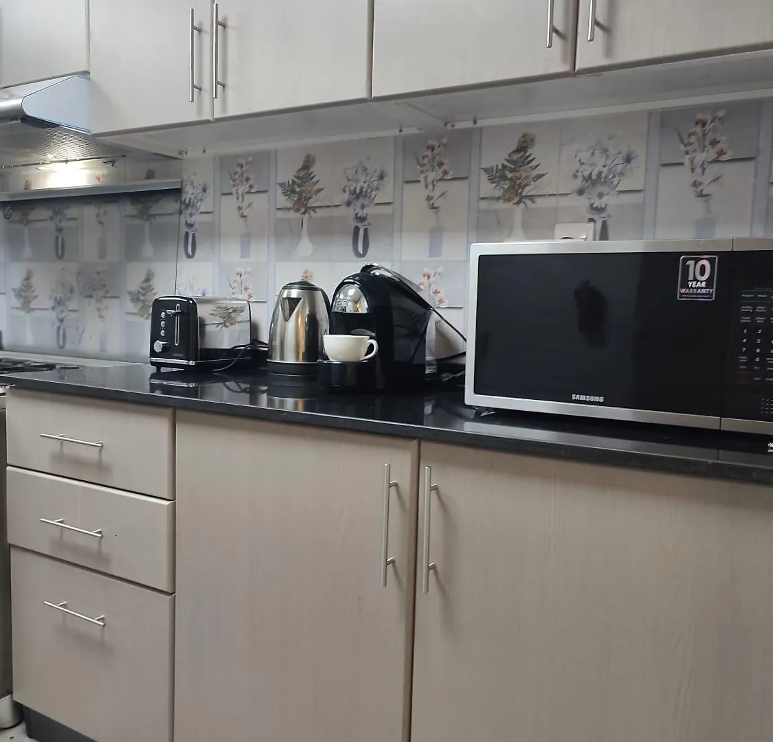 Apartment Entire Luxury And Family One Bed Room Living Room In Front Of Beach Sharjah