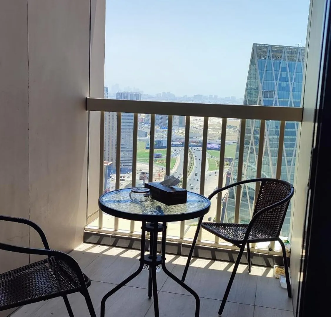 Entire Luxury And Family One Bed Room Living Room In Front Of Beach Sharjah 0*,